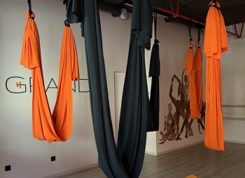 Продаж прибуткового спортивного клубу в центрі Києва